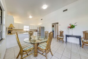 Dining Area | Dishware & Flatware | 2nd-Floor Unit