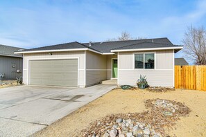 Property Exterior | Single-Story Home | Keyless Entry