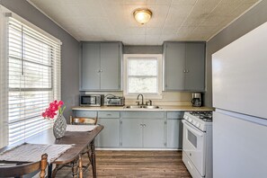 Dining Area/Kitchen | Drip Coffee Maker | Cooking Basics
