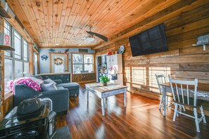 Sunroom | Free WiFi | Smart TV | 3-Story Home | 1st Floor