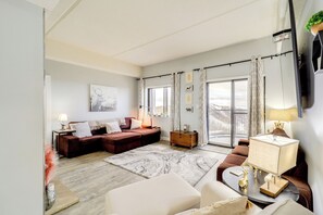 Living Area | Smart TV w/ Cable | Electric Fireplace | Board Games