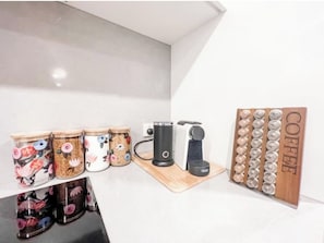 Kaffe och/eller kaffebryggare