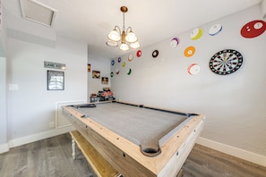 Game Room | Pool Table