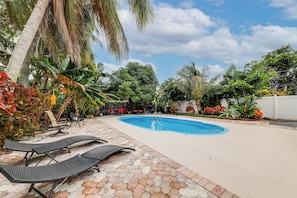 Property Exterior | Private Outdoor Pool