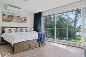 Master with King sized bed - Charming bedroom designed for comfort and tranquility!