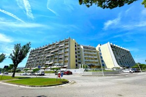Außenseite Ferienhaus [Sommer]
