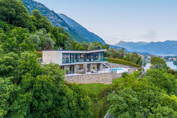Villa Gabriella - Sala Comacina, Lake Como - NORTHITALY VILLAS vacation rentals