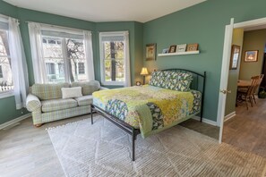 Main Level | Bedroom 1 | Queen | Attached Bath
