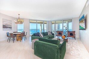 Living Room 1.0