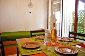 Zona Cucina e 2 lettini