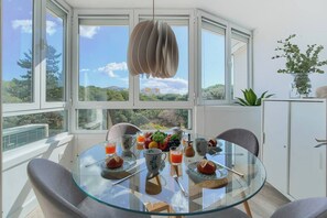 Encantador estudio con vista al mar en Calahonda, luminoso y completamente equipado (4)