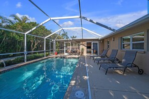 Pool, Water, Swimming Pool, Garden, Nature