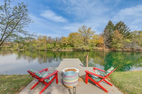 Wilmington Vacation Rental | 1BR | 1.5BA | 1,120 Sq Ft | Stairs Required