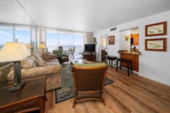Royal Kahana Maui 813 Oceanfront 1 Bedroom