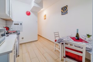 Kitchen and dining area