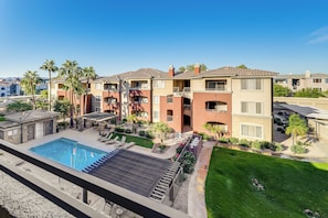 Private Balcony | Pool View