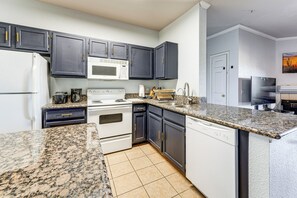 Kitchen | Cooking Basics | Coffee Maker