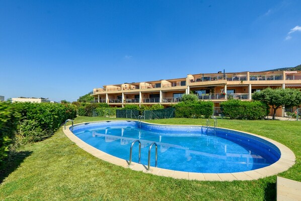 Holiday Home Swimming Pool