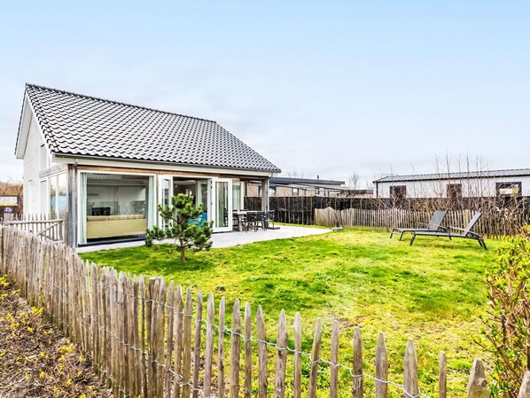 Dach, Zuhause, Haus, Hütte, Abstellgleis, Estate, Schatten, Veranda, Auffahrt, Gartenbauten