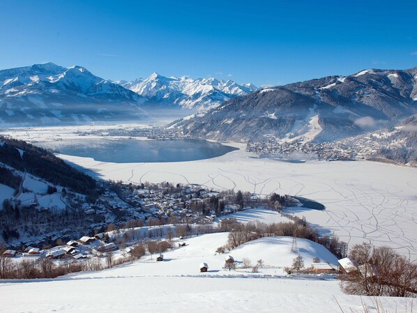 Snow, Mountain, Winter, Mountainous Landforms, Glacial Landform, Mountain Range, Natural Landscape, Highland, Landscape, Hill Station
