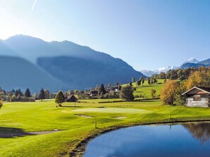 Mountainous Landforms, Grass, Mountain, Hill, Highland, Mountain Range, Landscape, Grassland, Valley, Hill Station