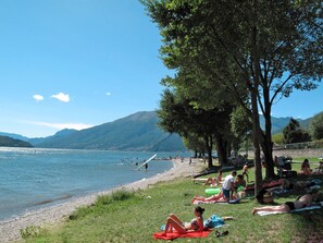 Mountainous Landforms, Water, Mountain, Body Of Water, Coastal And Oceanic Landforms, Coast, Hill, Highland, Summer, Bank