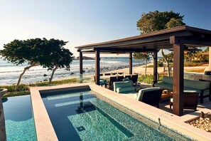 Inifnity pool