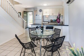 Dining Room/ Kitchen