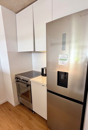 Kitchen equipment (1)