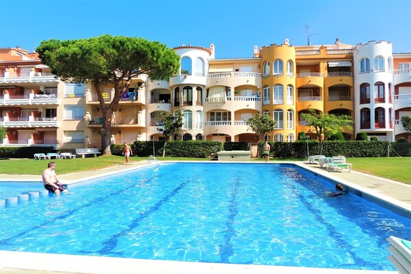 Holiday Home Exterior [summer]