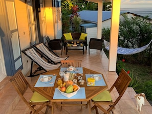 Outdoor dining