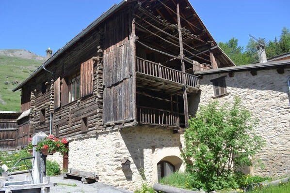 Exterior