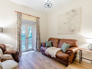 Living area | South Lodge, Driffield