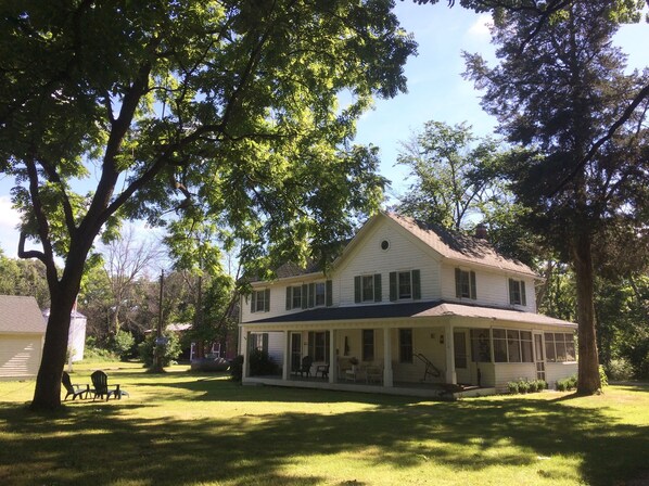Fox River Country House