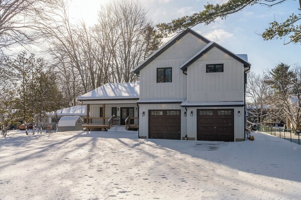 The cozy retreat is found above the garage.