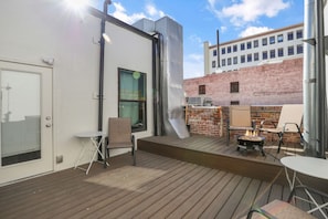 Terrace/patio