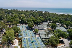 Palmetto Dunes Golfing and Tennis at your fingertips!