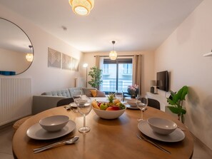 Interior Design, Flooring, Furniture, Ceiling, Floor, Kitchen & Dining Room Table, Dining Room, Table, Room, Home
