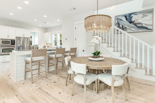 Welcome to Coastal Corner Cottage!