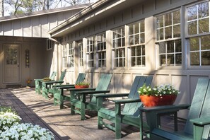 Porch Seating