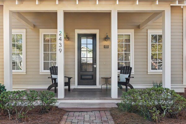 4br Beach Bungalo Free Golf Cart~4bd4ba~sandestin Cottage~pool~tram - Florida