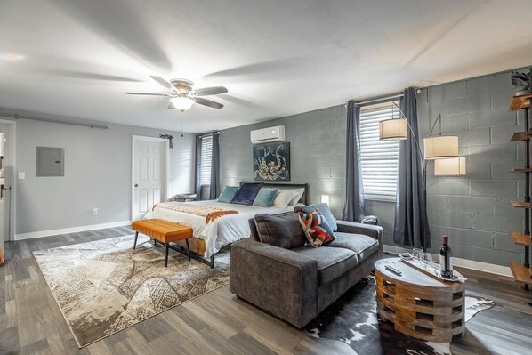 A spacious studio apartment to enjoy some R&R in.