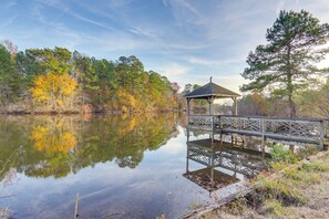 Shared Dock