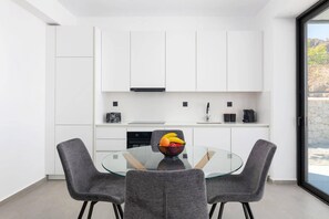 Villa Zen Roshi image