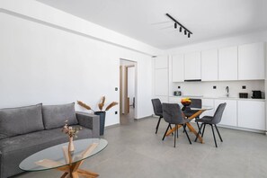 Villa Zen Roshi image