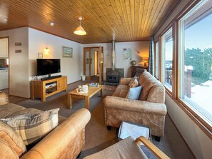 Living area | Lorien Cottage, Nethy Bridge