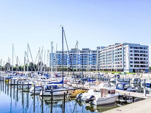 Boot, Wasser, Watercraft, Wasserweg, Yachthafen, Kanal, Boote Und Boating - Geräte Und Materialien, Hafen, Dock, Hafen