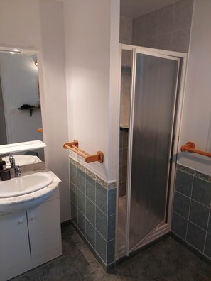 Douche et un vasque