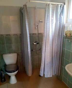 Salle de bain et toilette