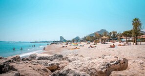 Strand